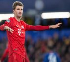 Tin C1 trưa 8/4: Muller trách hàng công Bayern kém cỏi khi thua PSG