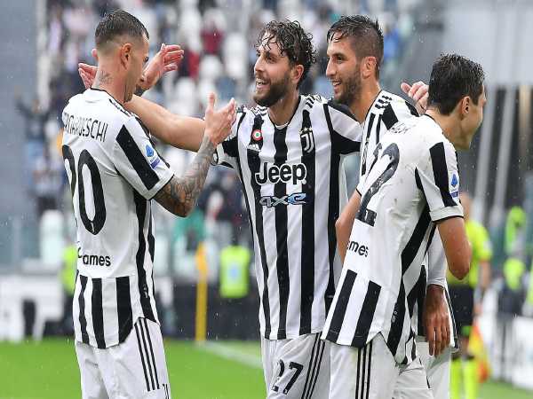 Juventus tỏ ra chật vật kể từ khi bán Joao Cancelo. Juan Cuadrado và Alex Sandro