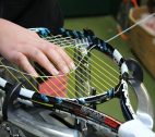 Nên căng vợt tennis bao nhiêu kg?
